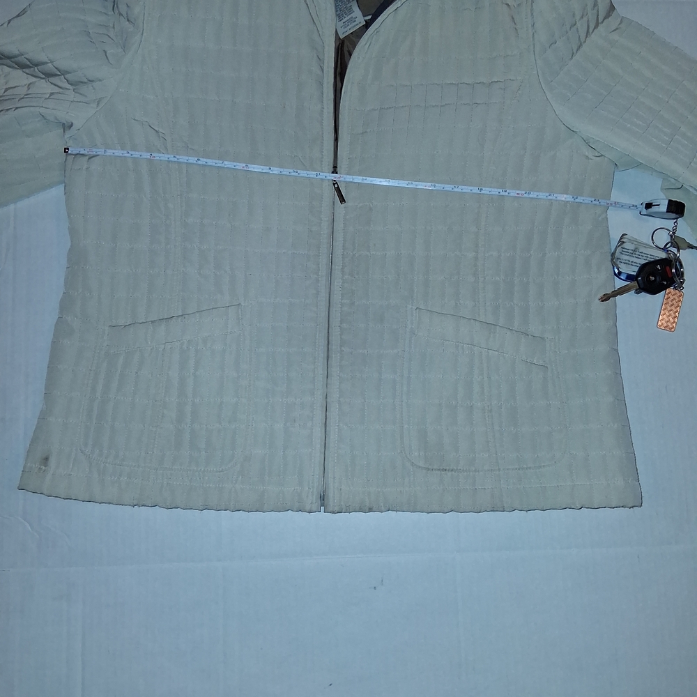 White Stag Beige Quilted Puffer Jacket - Picture 5 of 6